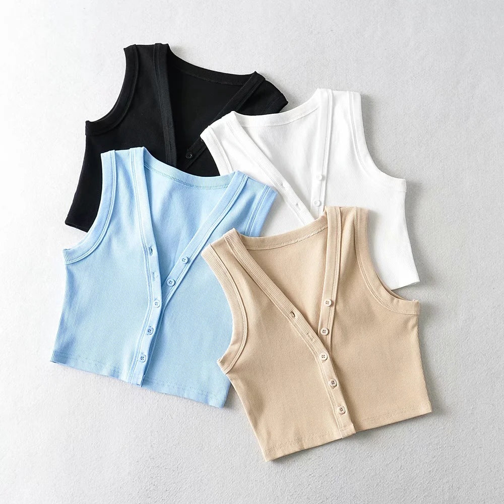 Buttoned vest