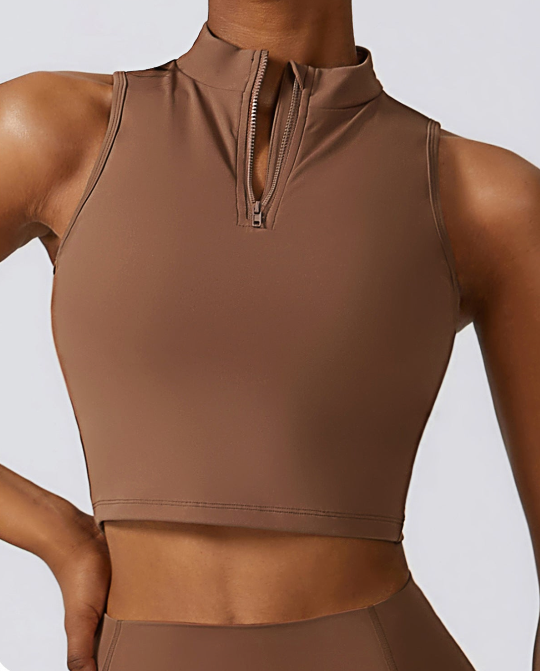 1/4 zipper sports crop vest