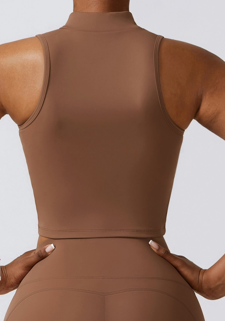 1/4 zipper sports crop vest