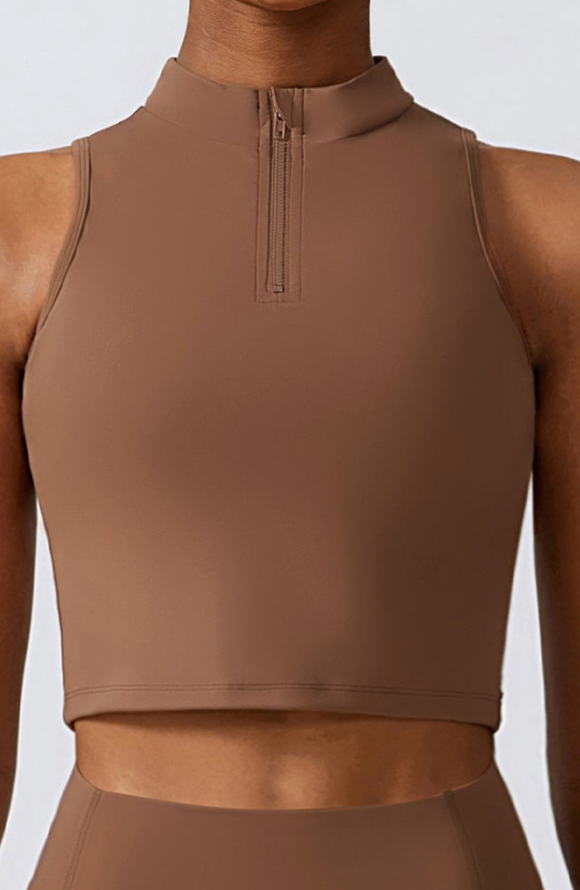 1/4 zipper sports crop vest